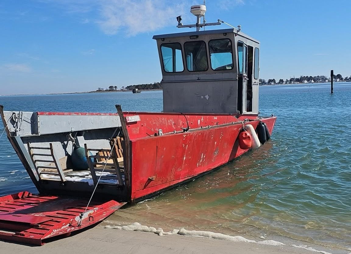 Adventure Smith Island at 3 Knots Marine – photo 3 of 5