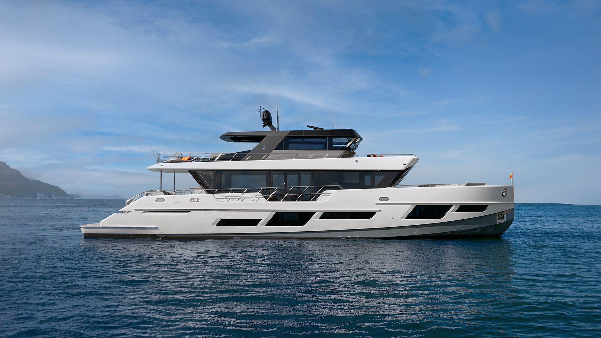 CL Yachts – photo 4 of 5