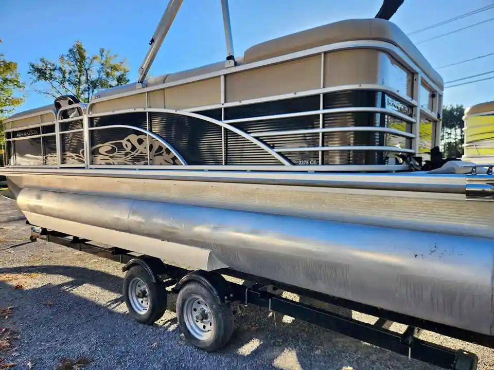 Hyde’s RV and Boats – photo 3 of 5