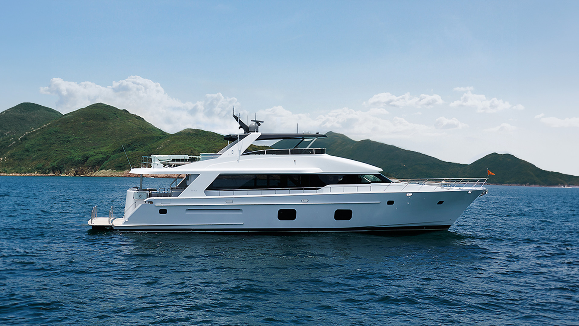 CL Yachts – photo 2 of 5